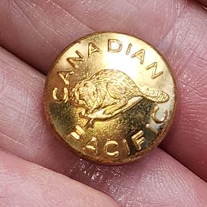 Lot of Vintage Metal Buttons - Railroad & Clothing